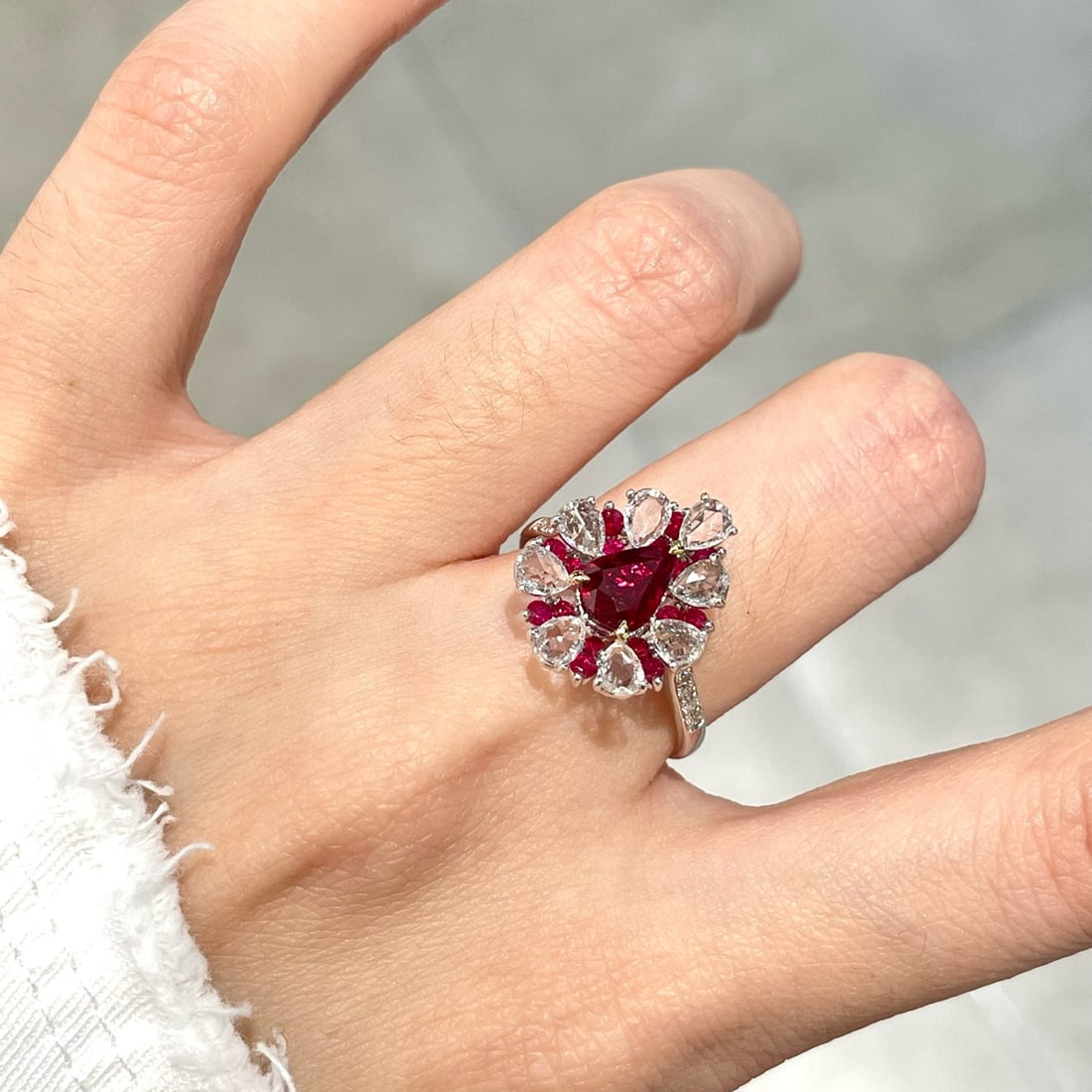 14k Gold 1.02 Ct Natural Ruby & Diamond & Sapphire & Ruby Ring - 2