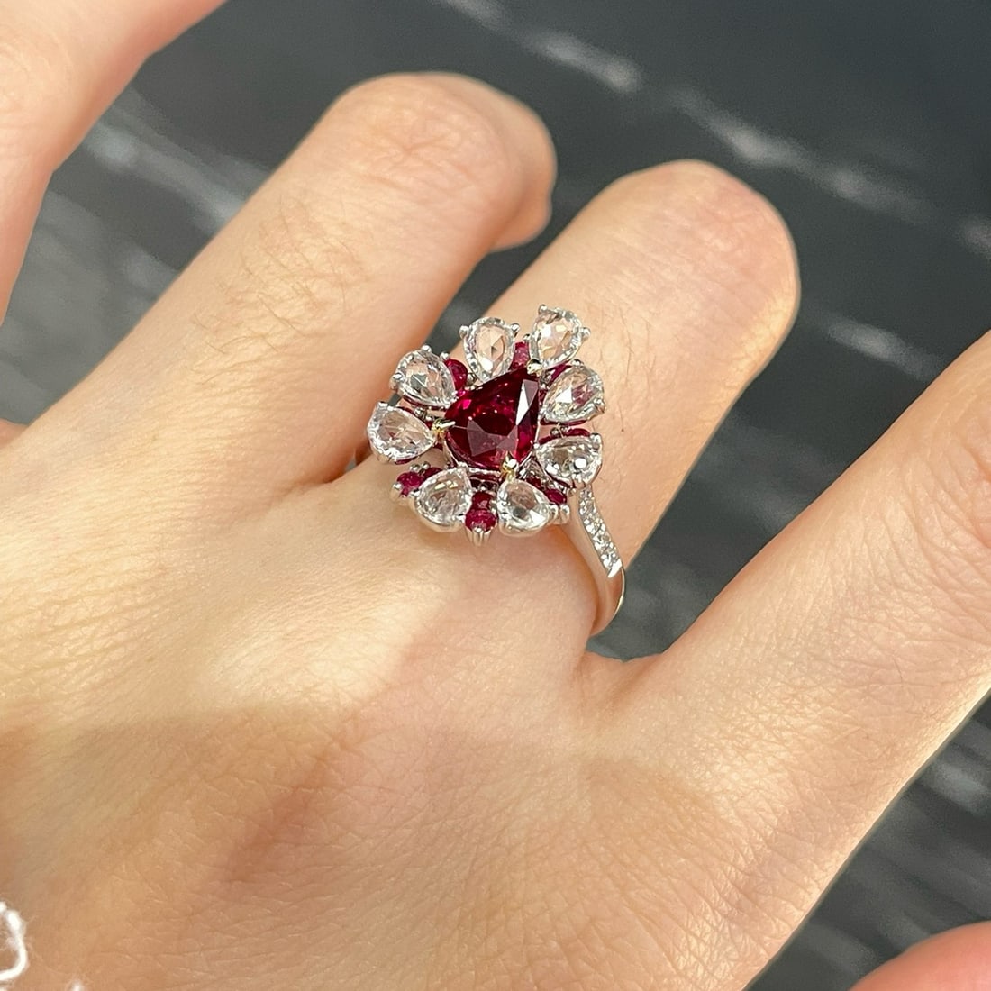 14k Gold 1.02 Ct Natural Ruby & Diamond & Sapphire & Ruby Ring - 4