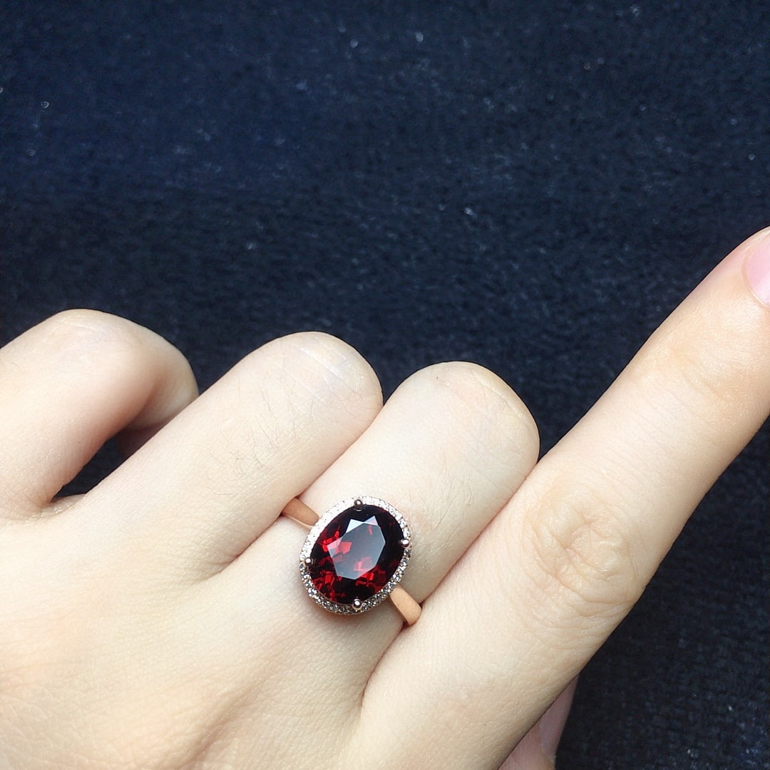 14k Gold 3.29 Ct Natural Garnet & Diamond Ring - 4