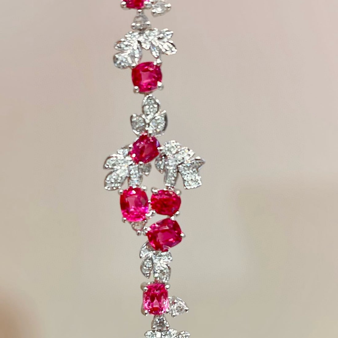 14k Gold 7.7 Ct Natural Spinel & Diamond & Sapphire Bracelet: Ref:231052355 // gold content:14k gold // main gemstone:spinel // shape:cushion // carat weight:7. 7ct // color:pink // treatment:natural // // adjacent gemstone 2 : diamond // shape:round // clarity 