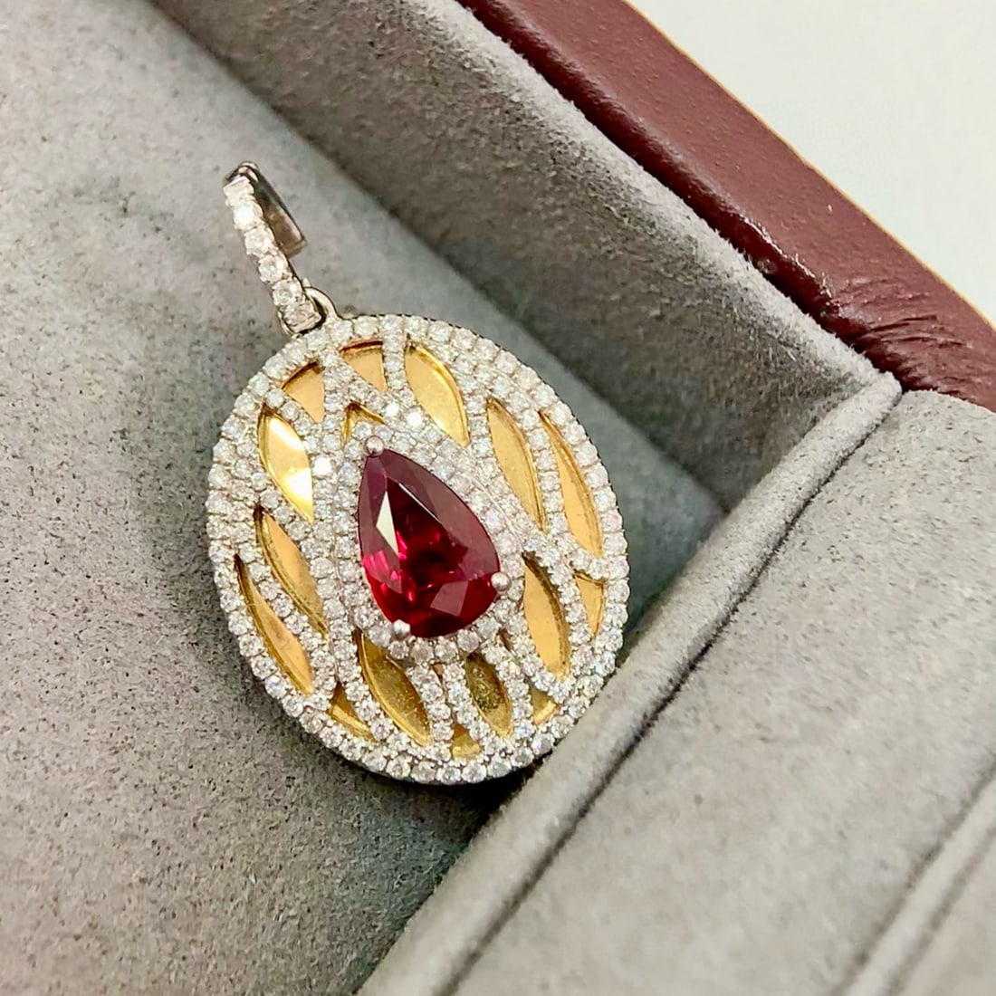 14k Gold 1.62 Ctw Natural Ruby & Diamond Pendant( Without Chain ) - 4