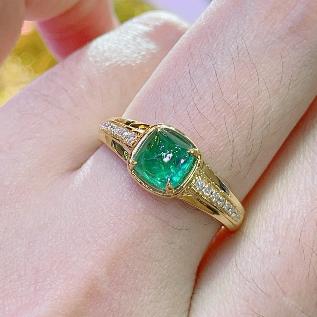14k Gold 1 Ct Natural Emerald & Diamond Ring - 5