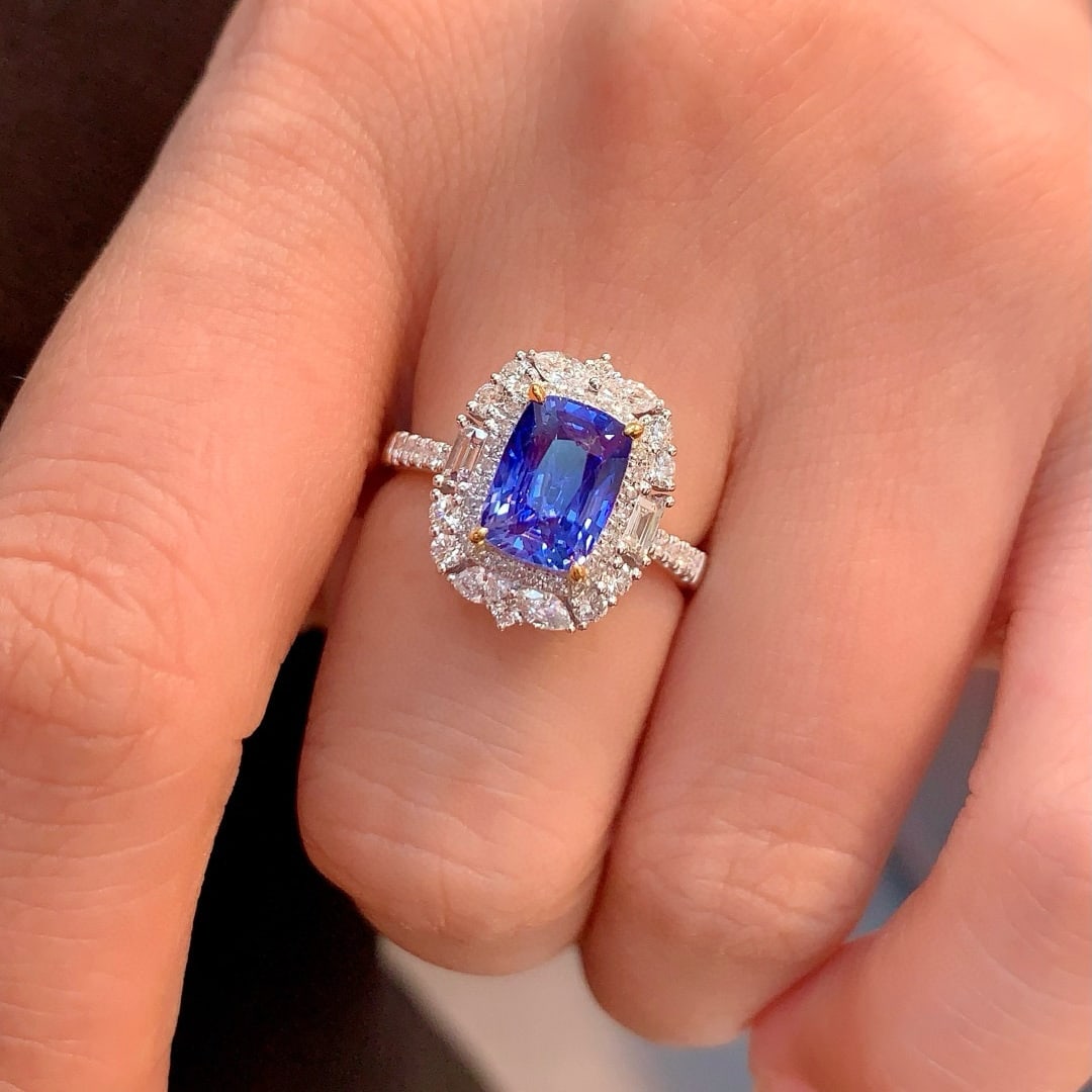 14k Gold 3.30 Ctw Natural Sapphire & Diamond Ring - 5