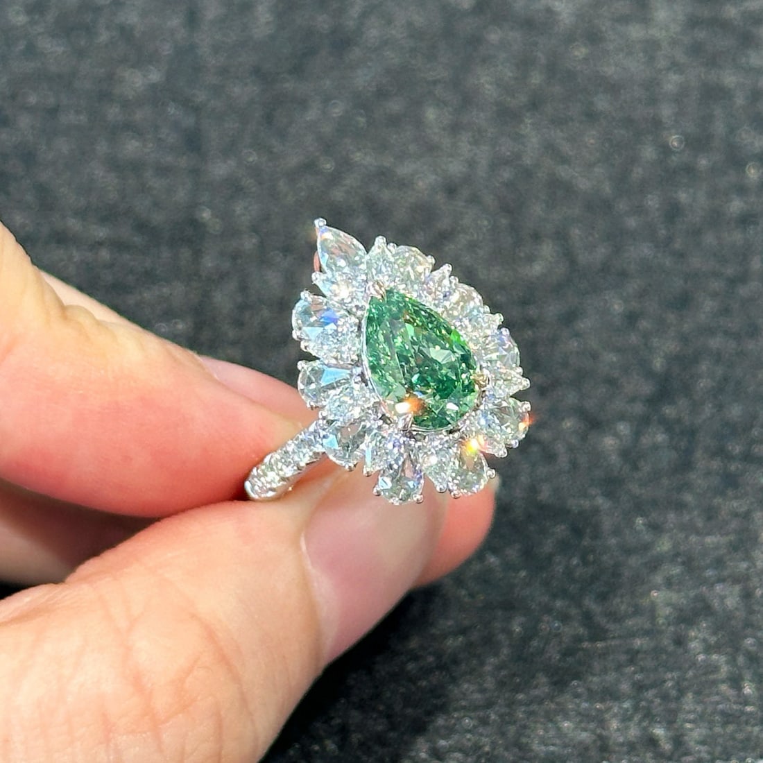Gia Certified 14k Gold 1.71 Ct Natural Green Diamond & Diamond Ring/pendant( Without Chain ) - 2