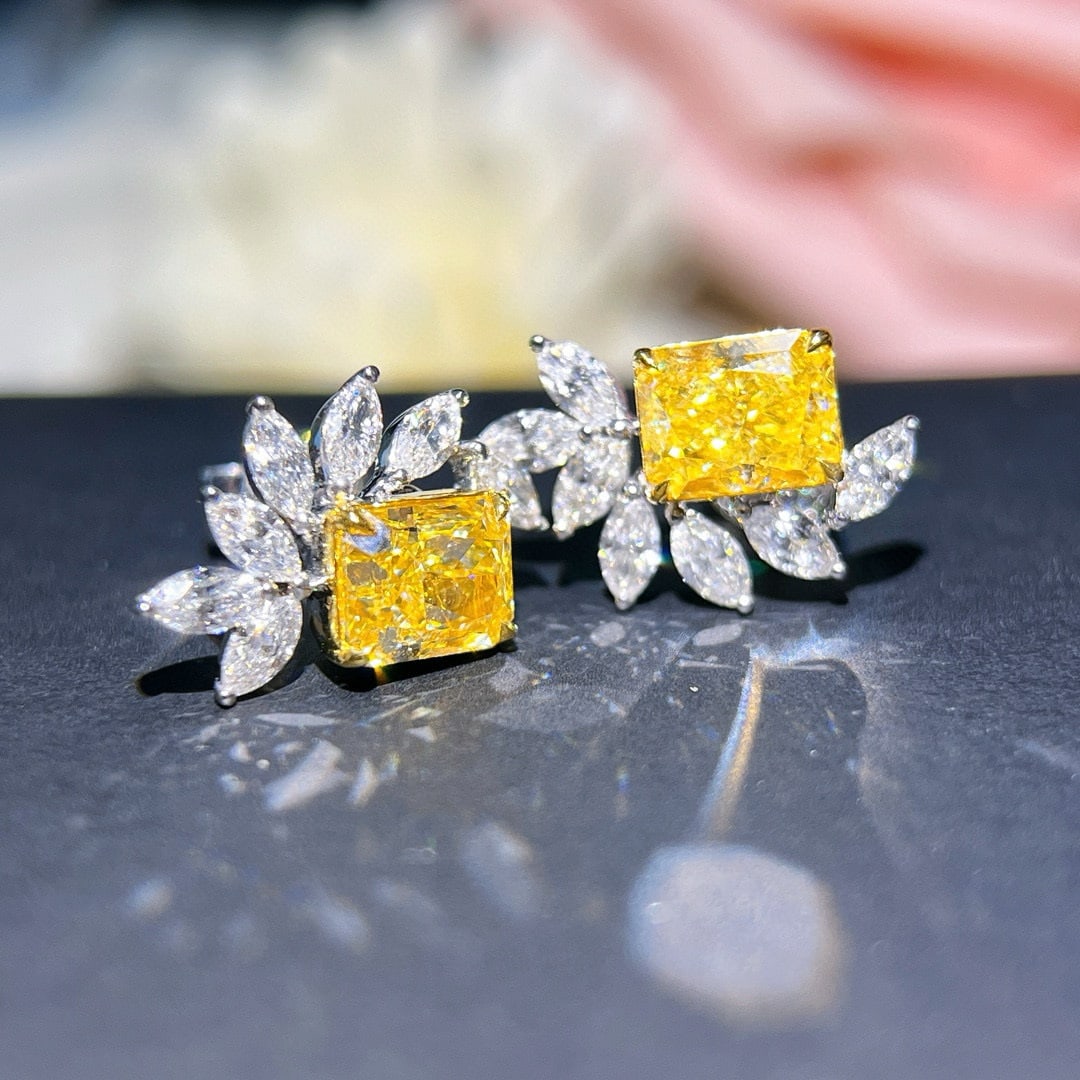Gia Certified 14k Gold 2.00 Ct Natural Yellow Diamond & Diamond Earrings - 3