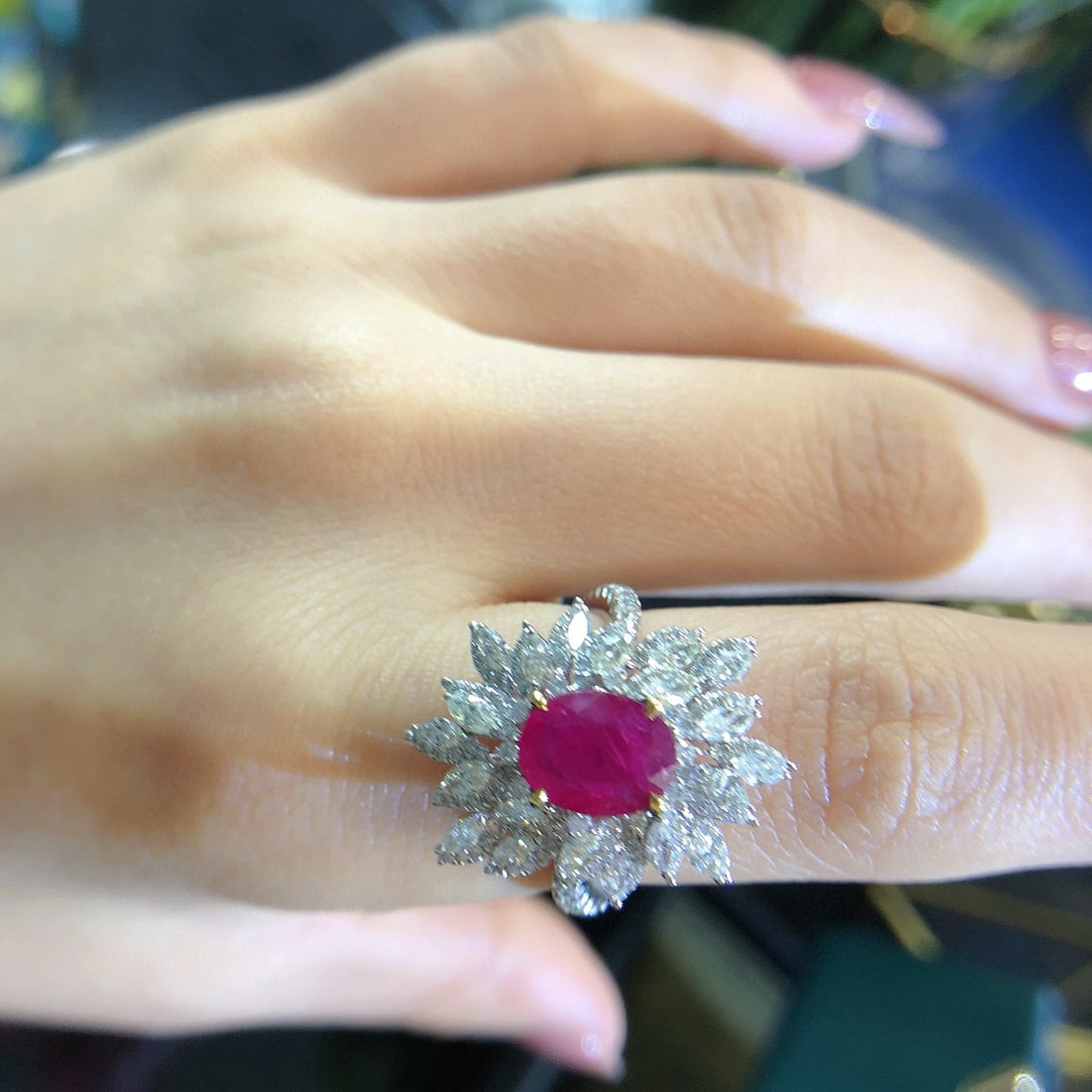 14k Gold 3.04 Ctw Natural Ruby & Diamond Ring: Ref:231052409 // gold content:14k gold // ring size:7. 25us // // main gemstone:ruby // shape:oval // carat weight:1. 65ct // color:red // treatment:natural // // adjacent gemstone 2 : diamond //