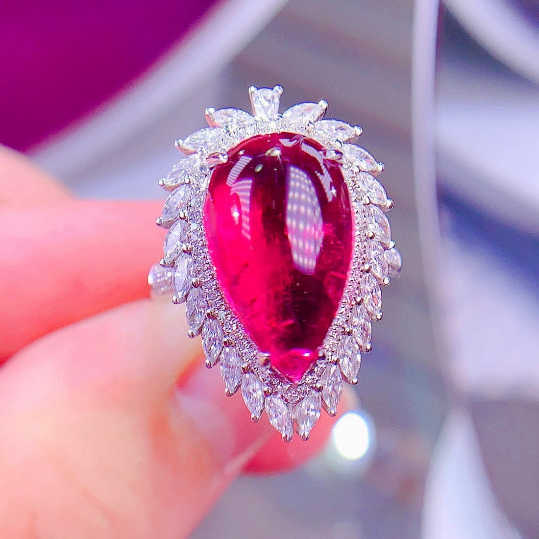 14k Gold 9.5 Ct Natural Tourmaline & Diamond Ring - 2