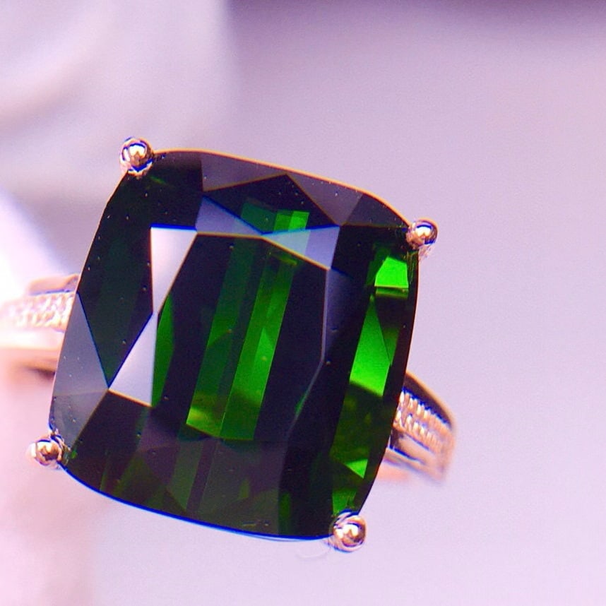 14k Gold 9.1 Ct Natural Tourmaline & Diamond Ring - 3