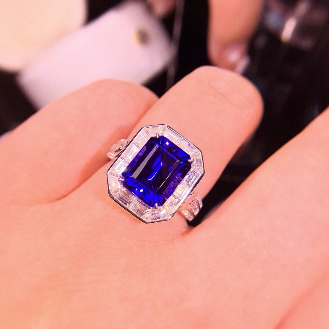 14k Gold 7.18 Ctw Natural Tanzanite & Diamond Ring - 6