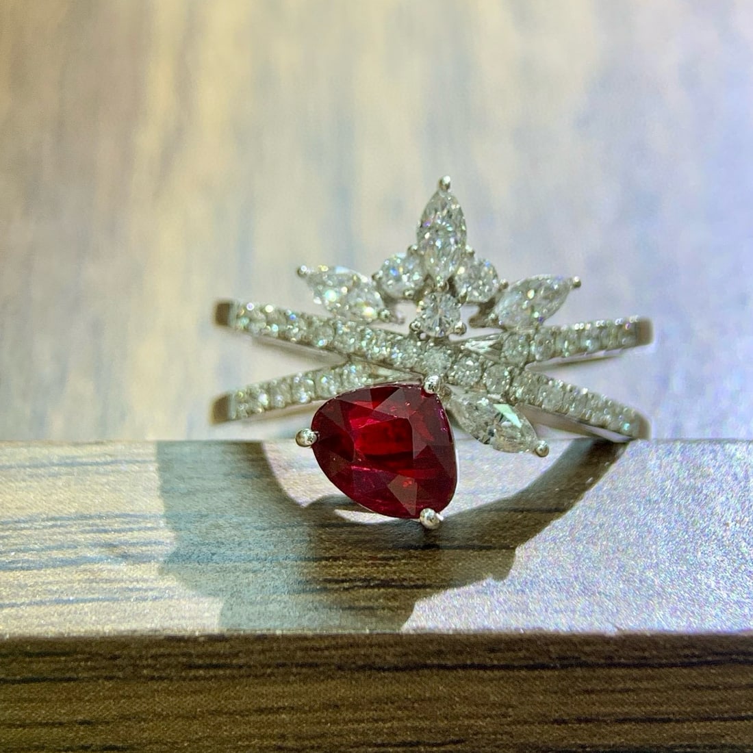 14k Gold 1.52 Ctw Natural Ruby & Diamond Ring: Ref:231052440 // gold content:14k gold // ring size:7. 25us // // main gemstone:ruby // shape:pear // carat weight:1. 06ct // color:pigeonblood red // treatment:natural // // adjacent gemstone 2 : dia