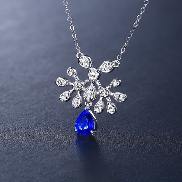 14k Gold 0.88 Ctw Natural Sapphire & Diamond Necklace: Ref:231053029 // gold content:14k gold // main gemstone:sapphire // shape:pear // carat weight:0. 78ct // color:blue // treatment:natural // // adjacent gemstone 2 : diamond // number of stones:26 //