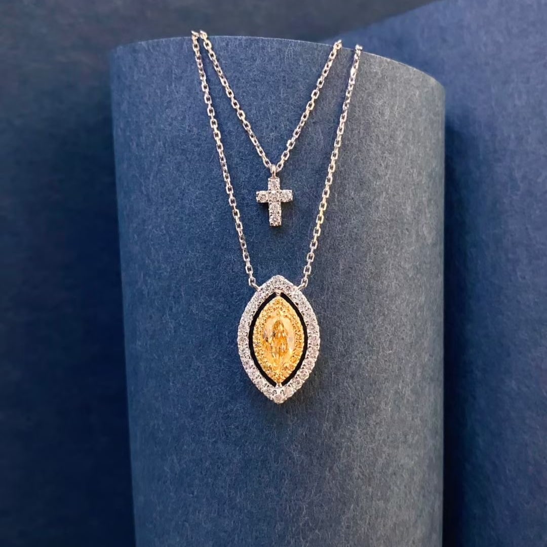14k Gold 1.14 Ctw Natural Yellow Diamond & Diamond Necklace: Ref:231053035 // gold content:14k gold // main gemstone:yellow diamond // shape:marquise // carat weight:0. 72ct // color:yellow // treatment:natural // // adjacent gemstone 2 : diamond // shape:round