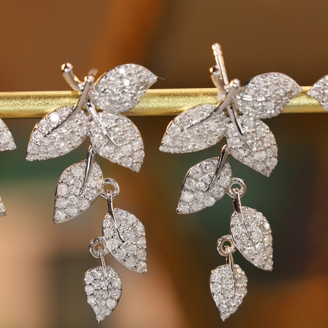 14k Gold 1.1 Ct Natural H Diamond Earrings - 2