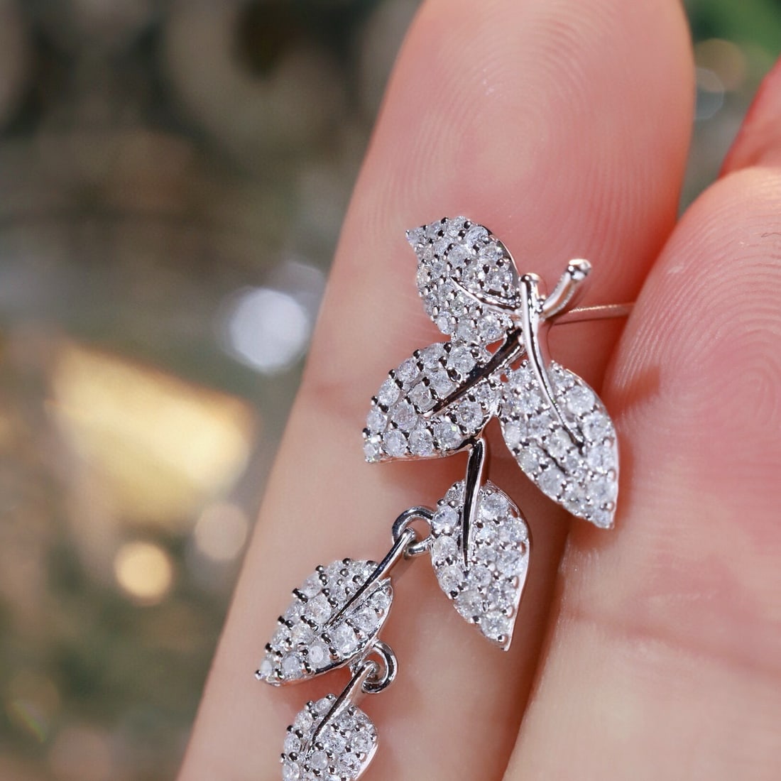 14k Gold 1.1 Ct Natural H Diamond Earrings - 5