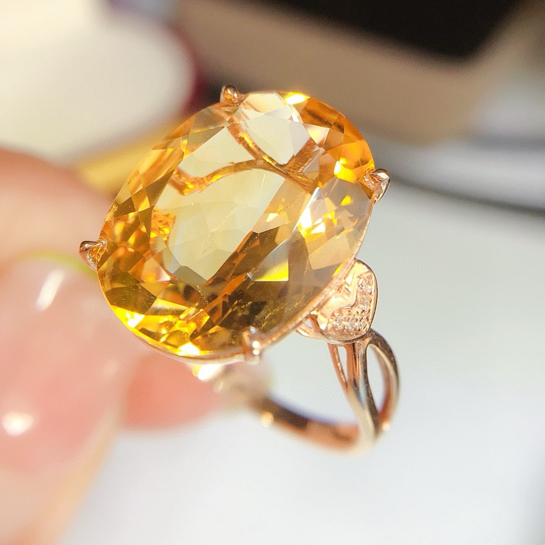 14k Gold 7.2 Ct Natural Citrine & Diamond Ring - 4