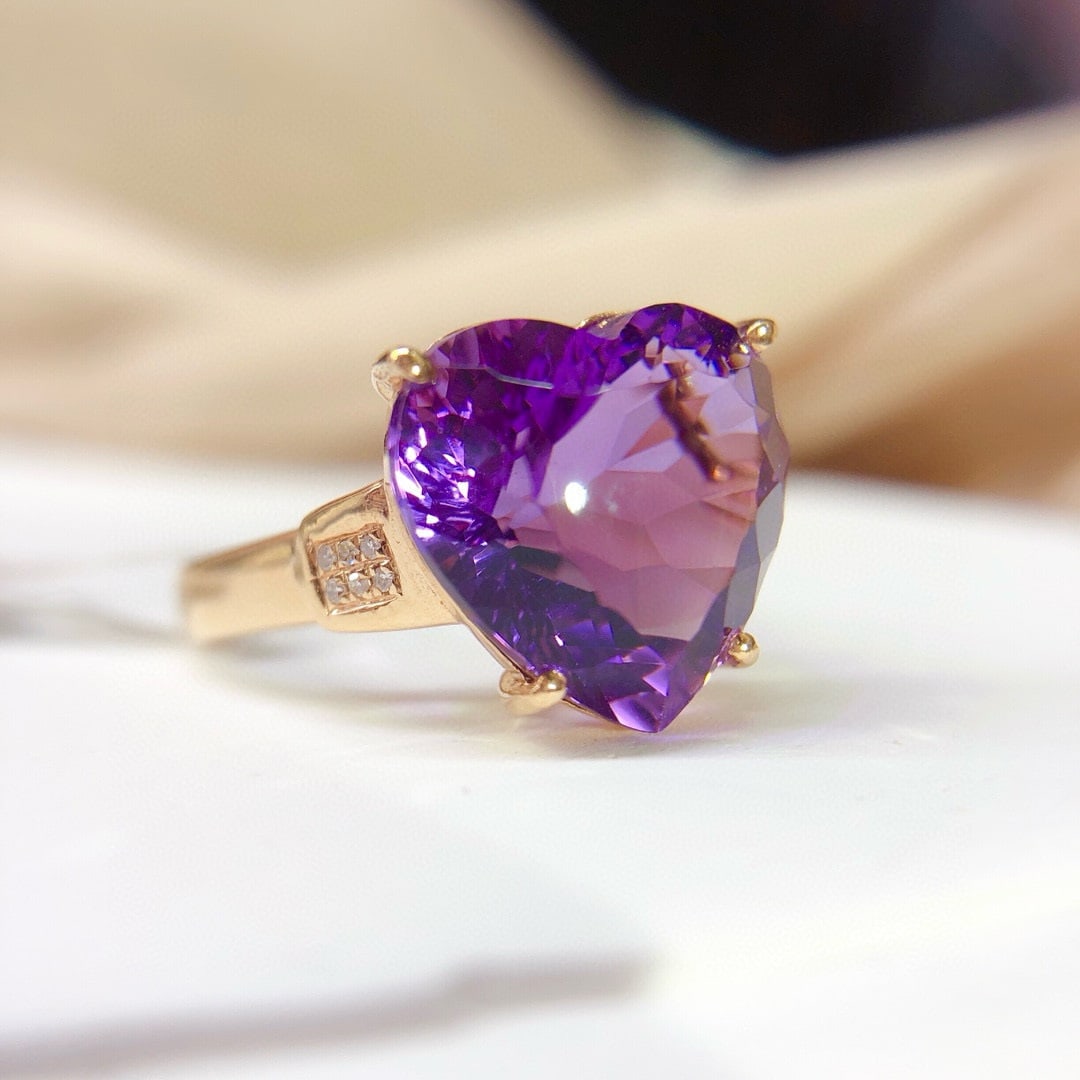 14k Gold 7.15 Ct Natural Amethyst & Diamond Ring - 4