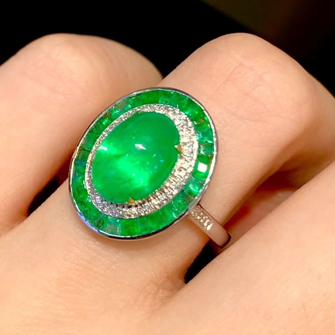 14k Gold 3 Ct Natural Emerald & Diamond & Emerald Ring - 5