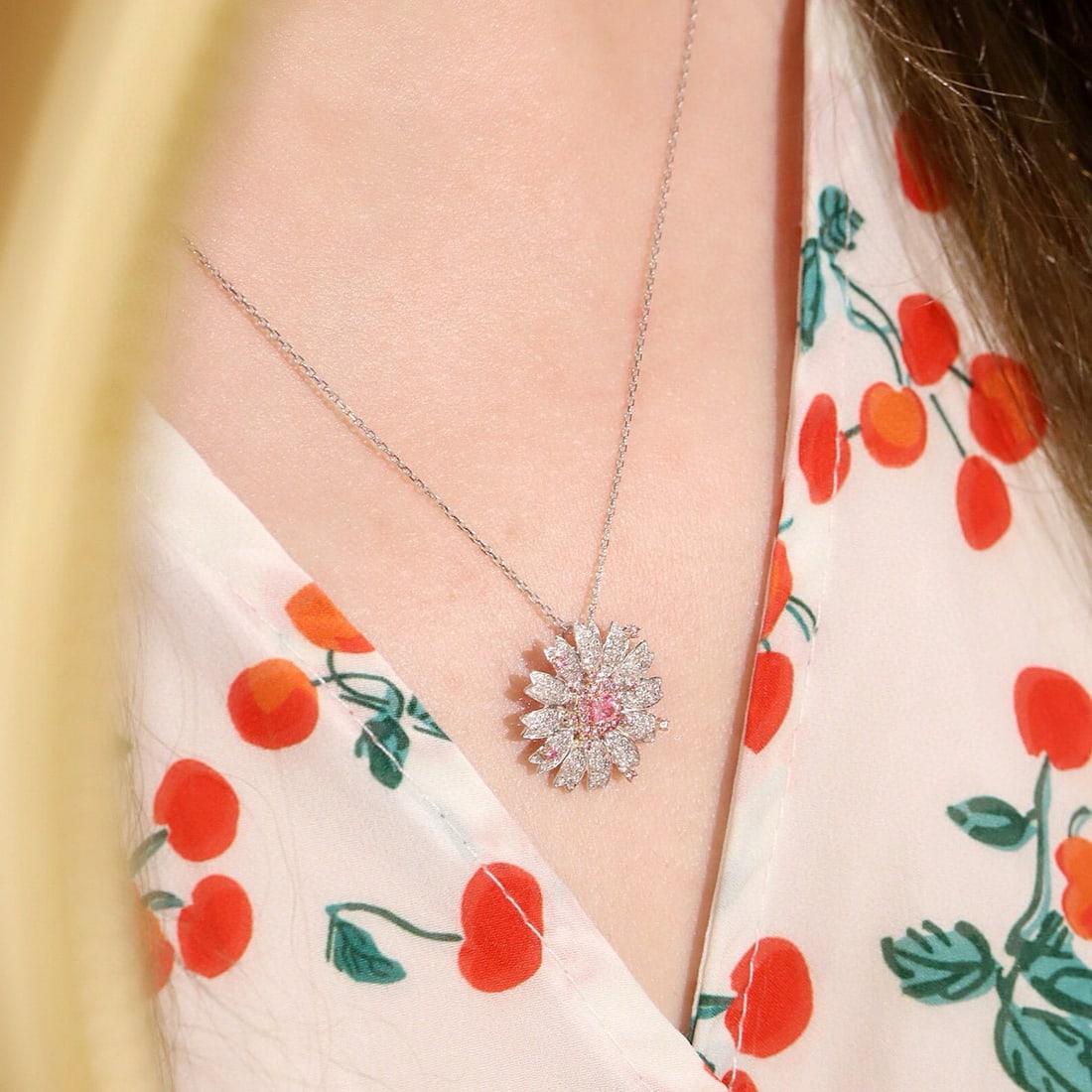 14k Gold 0.70 Ctw Natural Pink Diamond & Diamond Necklace - 7