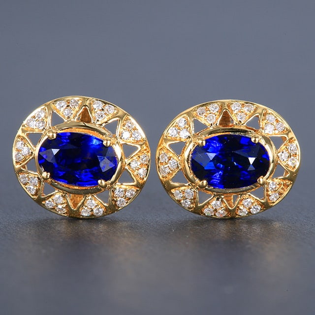 14k Gold 1.44 Ctw Natural Sapphire & Diamond Earrings: Ref:231053083 // gold content:14k gold // main gemstone:sapphire // shape:oval // carat weight:1. 26ct // color:blue // treatment:natural // // adjacent gemstone 2 : diamond // number of stones:60 //