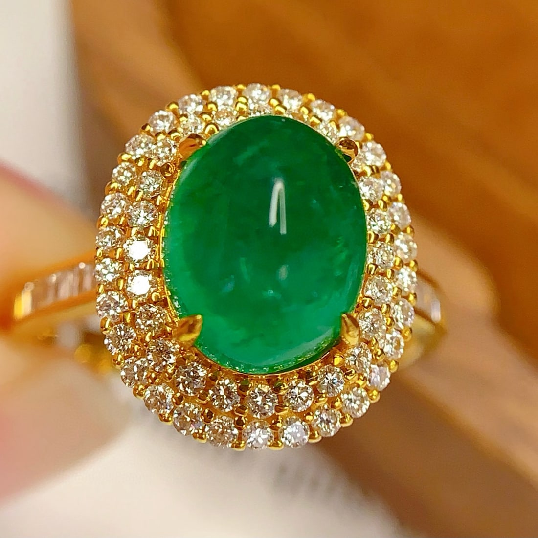 14k Gold 3.68 Ct Natural Emerald & Diamond Ring - 3
