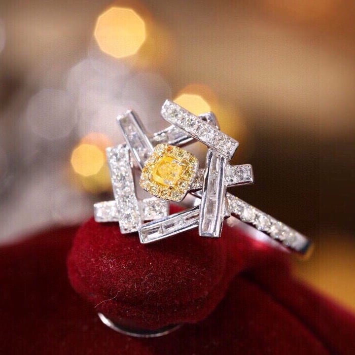 14k Gold 0.6 Ctw Natural Yellow Diamond & Diamond Ring - 6