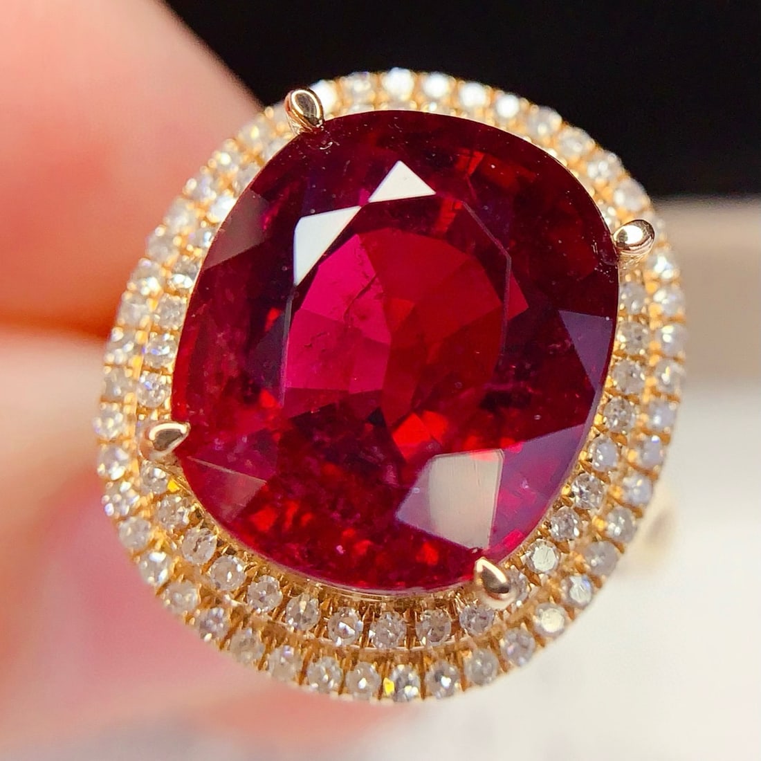 14k Gold 6.88 Ct Natural Tourmaline & Diamond Ring: Ref:231053110 // gold content:14k gold // ring size:7. 25us // // main gemstone:tourmaline // shape:cushion // carat weight:6. 88ct // color:red // treatment:natural // // adjacent gemstone 2 :