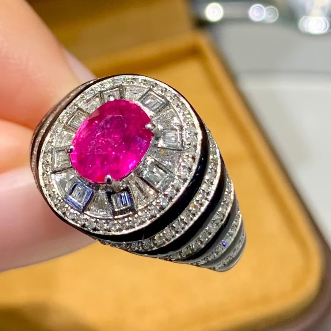 14k Gold 1.3 Ct Natural Ruby & Diamond Ring - 3