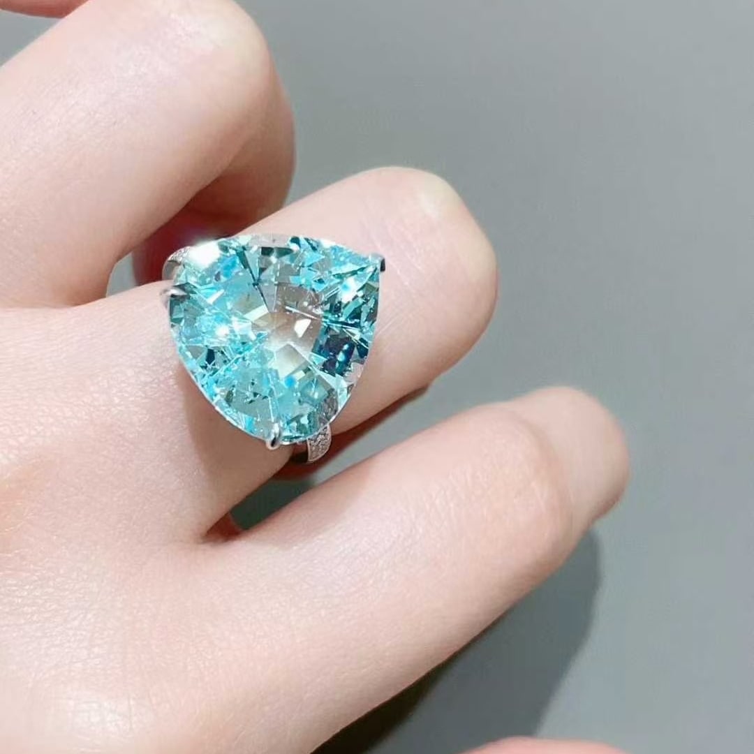 14k Gold 13 Ct Natural Aquamarine & Diamond Ring - 5