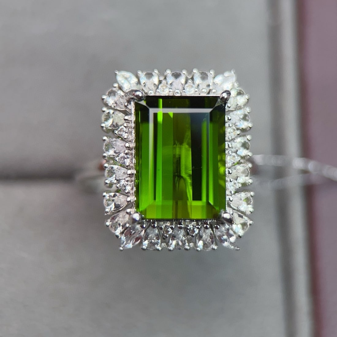 14k Gold 6.33 Ctw Natural Tourmaline & Diamond Ring - 5