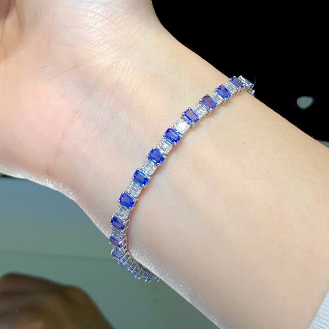 14k Gold 7.2 Ct Natural Sapphire & Diamond Bracelet - 6