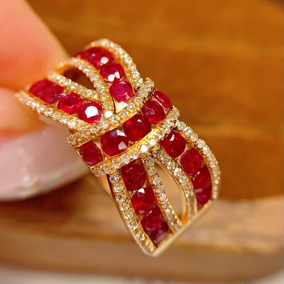 14k Gold 2.2 Ct Natural Ruby & Diamond Ring - 6