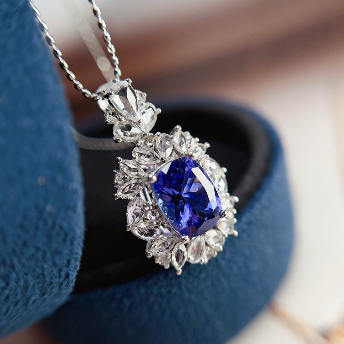 14k Gold 2.45 Ct Natural Tanzanite & Sapphire Pendant( Without Chain ) - 4