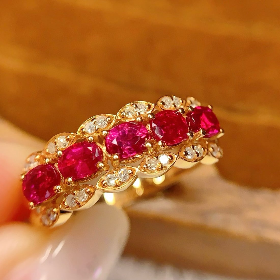 14k Gold 1.5 Ct Natural Ruby & Diamond Ring - 4