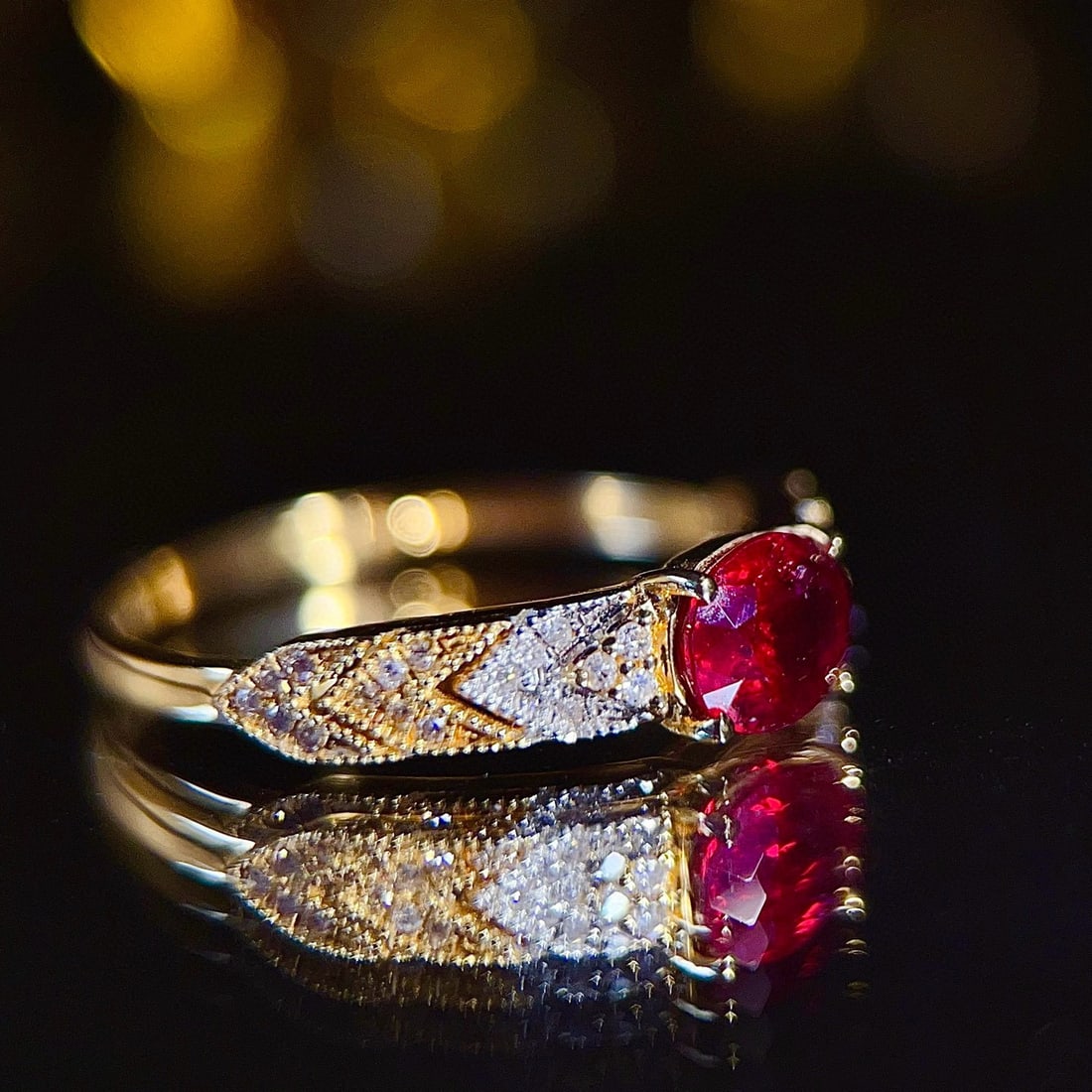 14k Gold 0.85 Ct Natural Ruby & Diamond Ring - 4