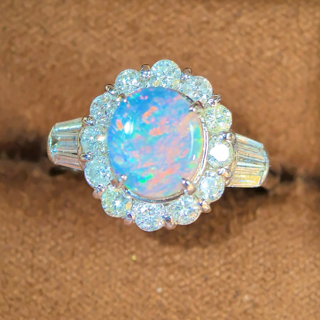 14k Gold 2.01 Ctw Natural Opal & Diamond Ring - 3