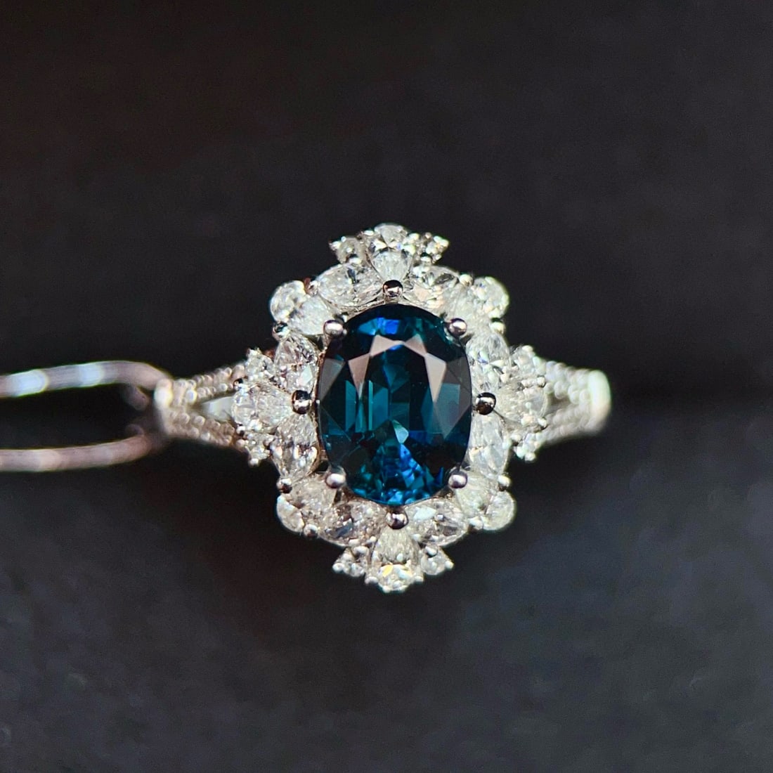 14k Gold 1.90 Ctw Natural Sapphire & Diamond Ring - 2