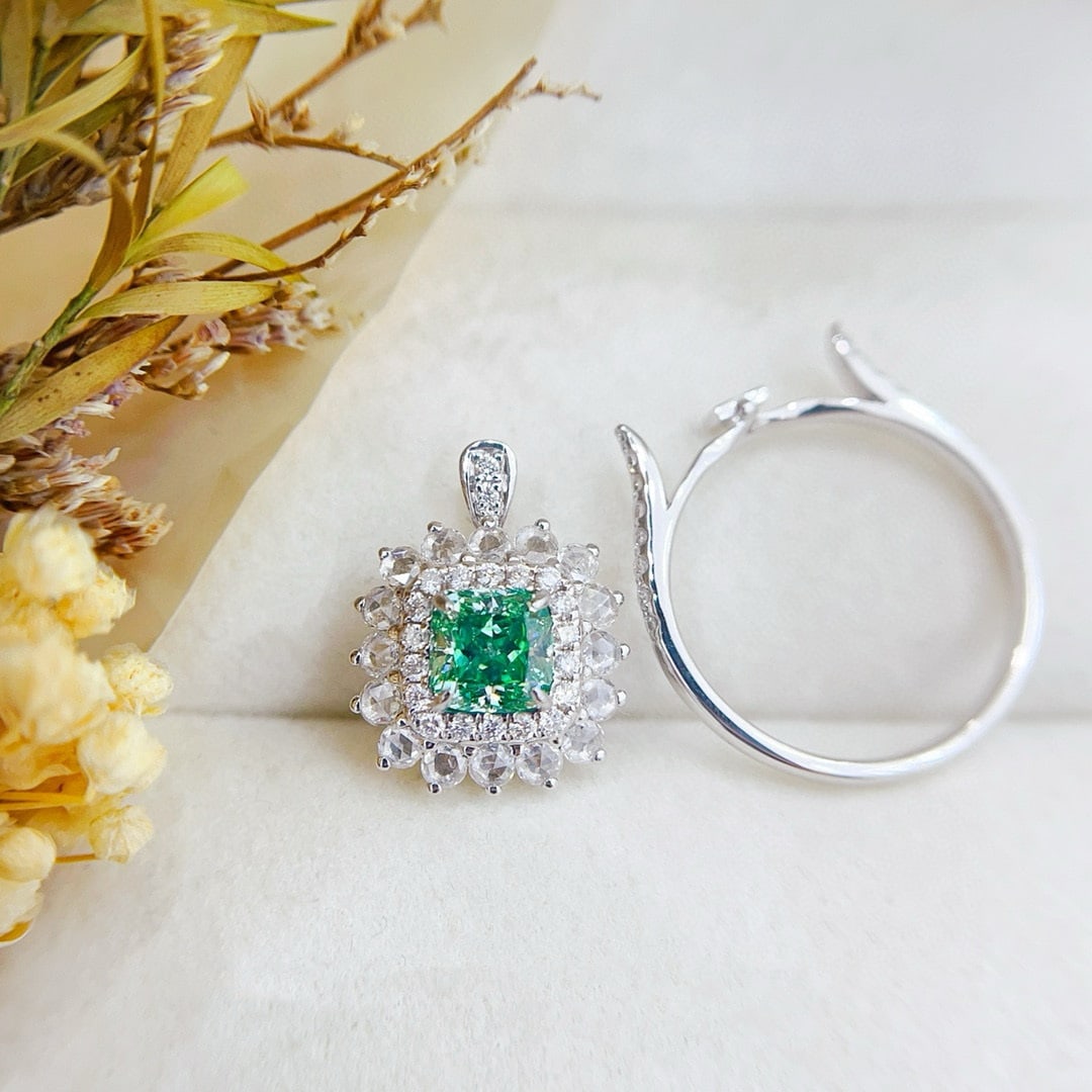 Gia Certified 14k Gold 1.73 Ctw Natural Green Diamond & Diamond Ring/pendant( Without Chain ) - 4