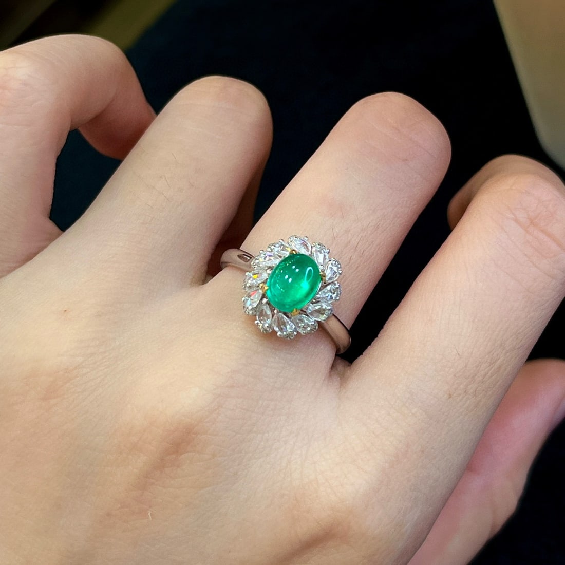 14k Gold 1.31 Ctw Natural Emerald & Diamond Ring - 3