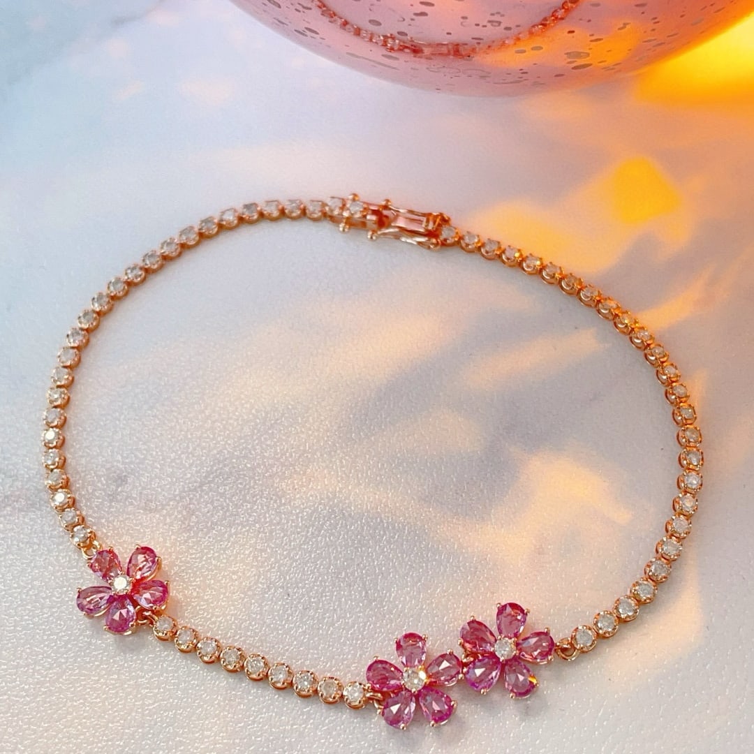 14k Gold 2.21 Ctw Natural Sapphire & Diamond Bracelet: Ref:231054028 // gold content:14k gold // main gemstone:sapphire // shape:pear // carat weight:1. 36ct // color:pink // treatment:natural // // adjacent gemstone 2 : diamond // shape:round // carat
