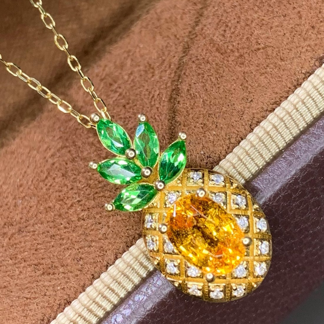 14k Gold 1.13 Ct Natural Sapphire & Tsavorite & Diamond Pendant( Without Chain ) - 4