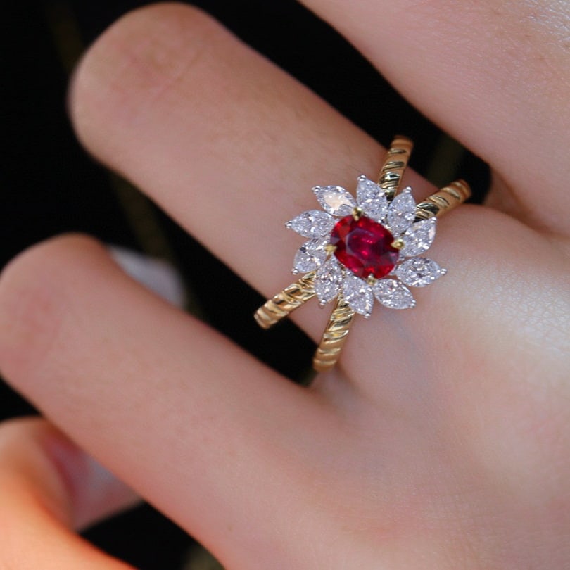 14k Gold 1.33 Ctw Natural Ruby & Diamond Ring - 4