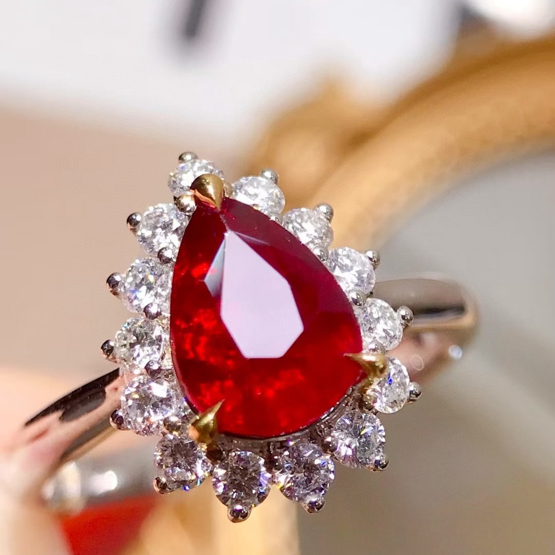 14k Gold 2.12 Ctw Natural Ruby & Diamond Ring - 2