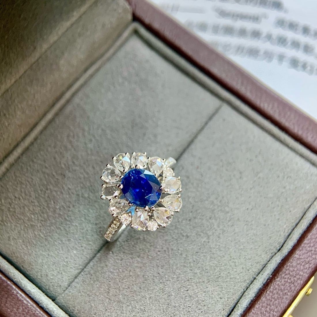14k Gold 2.50 Ctw Vivid Blue Natural Sapphire & Diamond Ring - 2