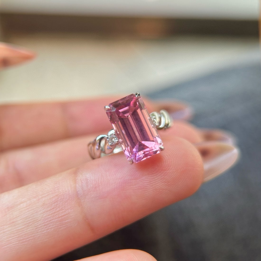 14k Gold 6.00 Ctw Natural Tourmaline & Diamond Ring: Ref:231054075 // gold content:14k gold // ring size:7. 25us // // main gemstone:tourmaline // shape:octagonal // carat weight:5. 91ct // color:pink // treatment:natural // // adjacent gemstone 2 : dia