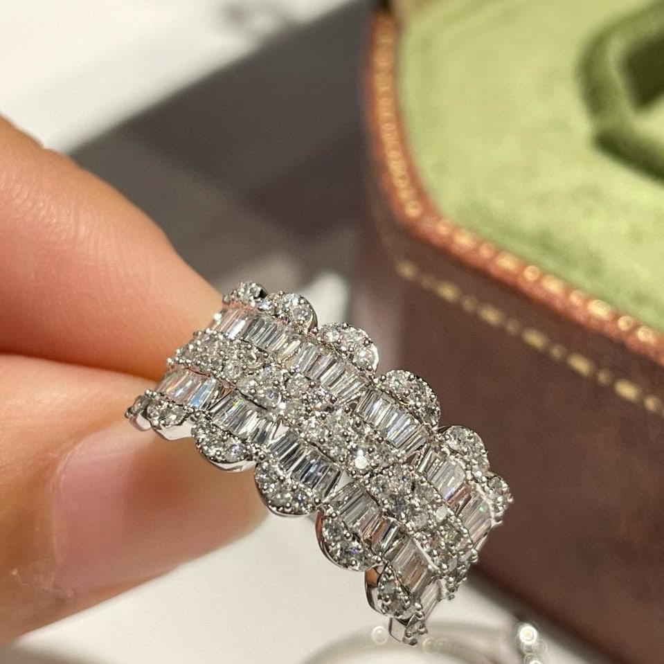 14k Gold 0.85 Ct Natural H Diamond Ring: Ref:231054099 // gold content:14k gold // ring size:7. 25us // // main gemstone:diamond // shape:multiply // carat weight:0. 85ct // clarity grade:vs-si // color:h // treatment:natural // High