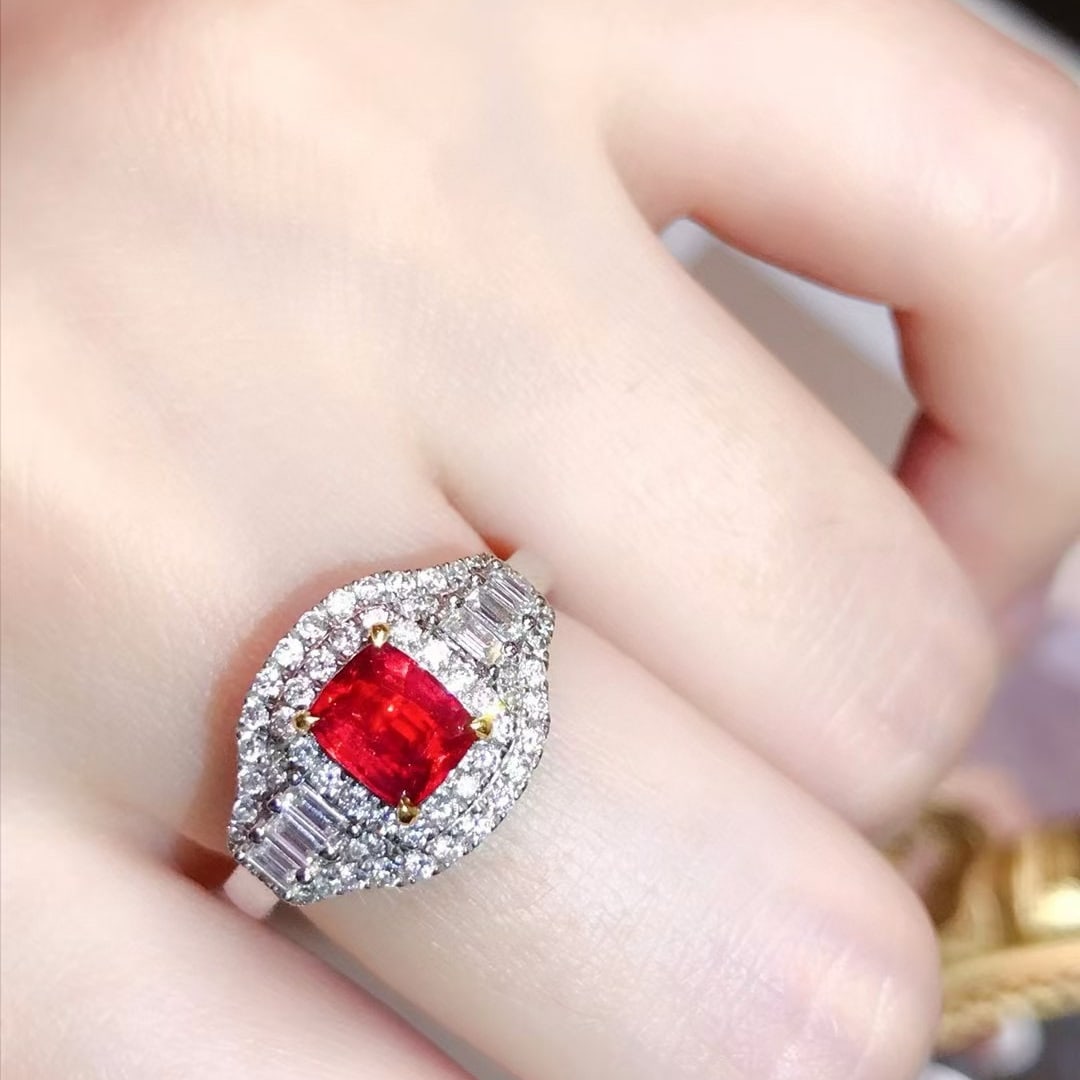 14k Gold 1.02 Ct Natural Ruby & Diamond Ring - 3