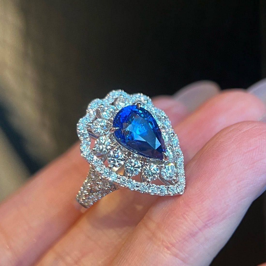 14k Gold 4.59 Ctw Natural Sapphire & Diamond Ring - 2