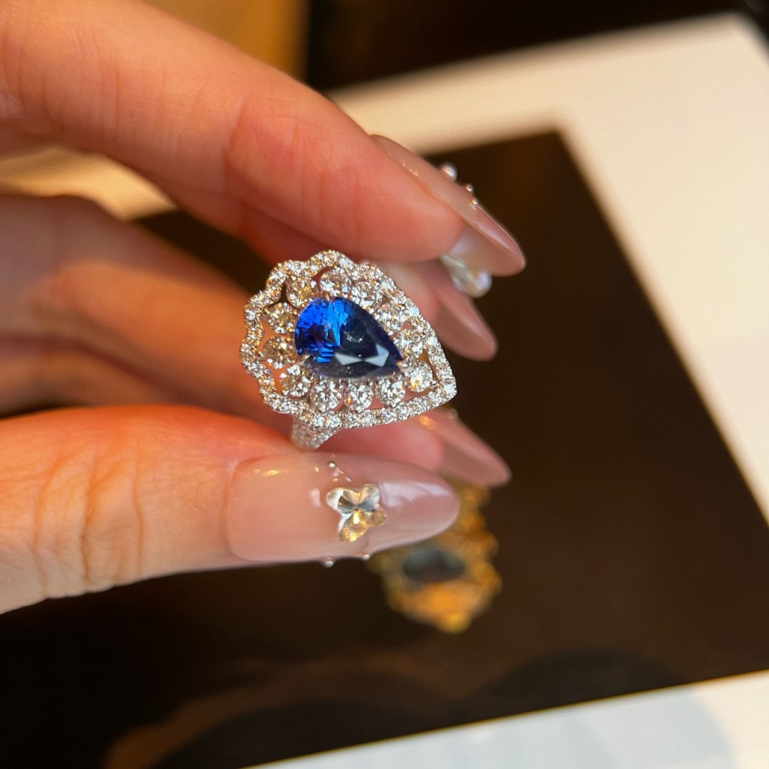 14k Gold 4.59 Ctw Natural Sapphire & Diamond Ring - 3