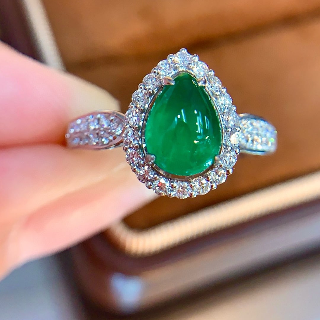 14k Gold 1.58 Ctw Vivid Green Natural Emerald & Diamond Ring - 4