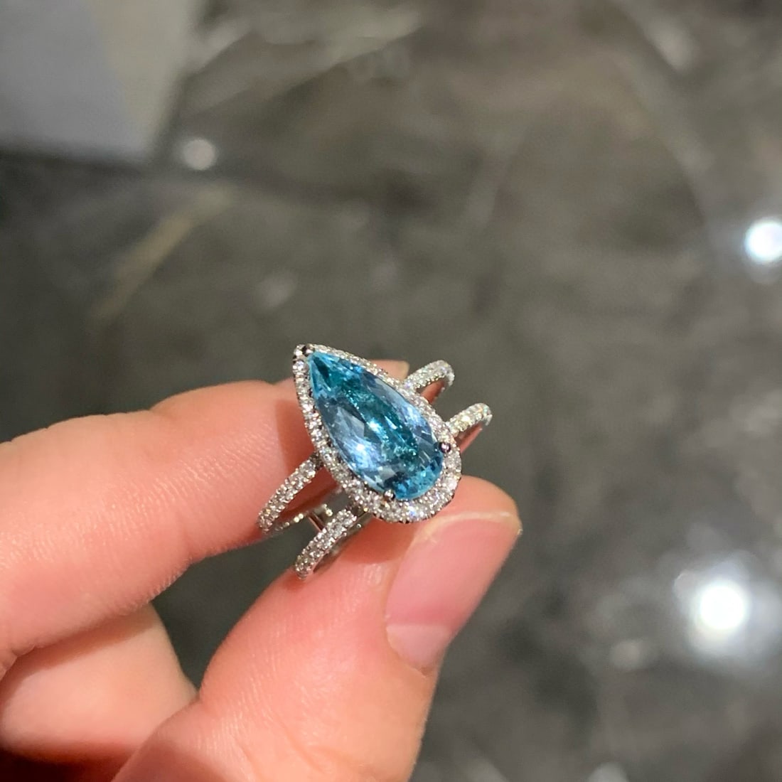 14k Gold 2.13 Ctw Natural Aquamarine & Diamond Ring - 5